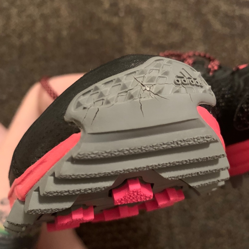 Womens adidas running shoes - Picture 3 of 5